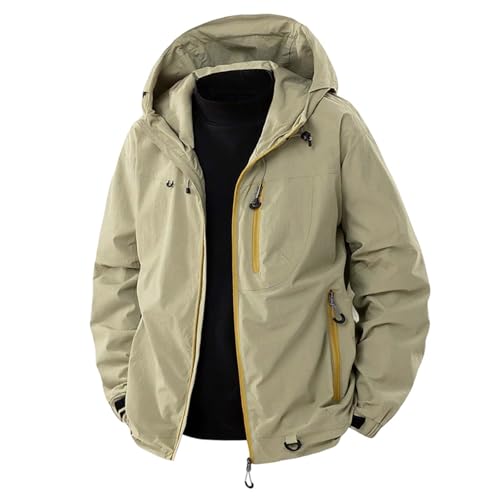 Veste de trekking légère pour affronter la pluie en haute montagne