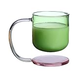 Hecho de vidrio de borosilicato alto, esta taza de vidrio de diseño flotante con asa y base garantiza una resistencia excepcional a los golpes térmicos y una visibilidad clara tanto para bebidas frías como calientes