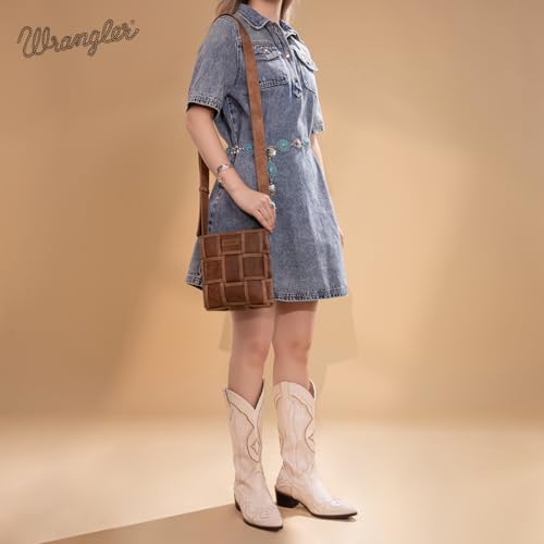 Wrangler Woven Crossbody Bag for Women Vintage Floral Tooled Cross Body Purse2