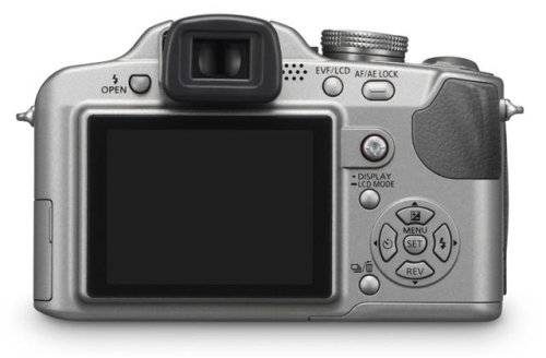 Panasonic Lumix DMC FZ 18 EG S Digitalkamera (8,1 Megapixel) silber