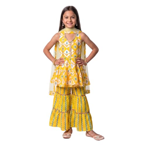 Image of Nautinati Girls Nauti Nati Girls Printed V Neck Pure Cotton Kurti With Sharara Dupatta