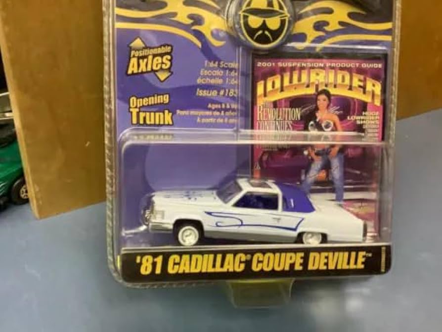Amazon.co.jp: 1981 Cadillac Coupe Deville 1:64 Revell