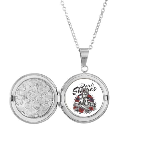 Collier médaillon créature magique : idée cadeau d'anniversaire unique