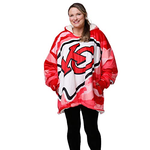 Foco HDONFSMURBUSQVC Kansas City Chiefs Nfl Reversible Team Color Camo Hoodeez thumb #2