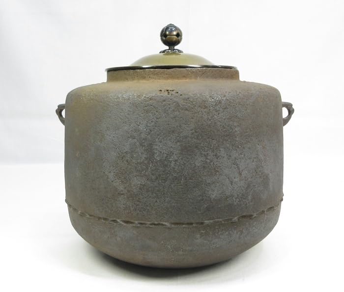 釜師 増山馨鉄 造 唐銅梅透蓋 万代屋釜 釜鐶付 茶釜 釜師 増山馨鉄 造 唐銅梅透蓋 万代屋釜 釜鐶付 茶釜