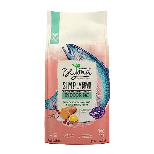 Purina Beyond Grain Free, Natural Dry Cat Food, Simply Indoor Salmon, Egg & Sweet Potato Recipe - 5 lb. Bag