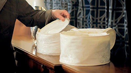 Marathon Deluxe Quilted Damask Fine China Storage and Transportation Container Case - Plates Dishes Cups Glasses - with Felt Plate Storage Protectors - Size - 7 Inch Color - Ivory