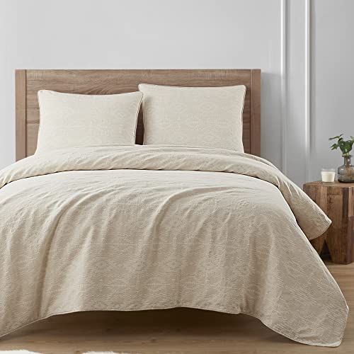 Image of HiEnd Accents Tempe Matelasse 2 Piece Comforter Set with Pillow Sham, Twin Size, Aztec Pattern, Textured Modern Rustic Southwestern Luxury Bedding, 1 Comforter, 1 Pillowcase | 3 Piece Comforter Cover Set with Shams, Woven Aztec Matelasse Pattern, Cotton, Modern Rustic Western Southwestern Bedding Set