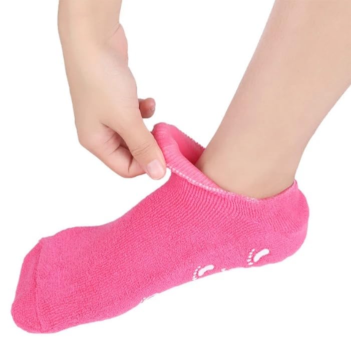 VIO® 2 Pairs Spa Gel Moisturizing Socks Soft Gel Spa Socks for Repairing Softening Dry Cracked Feet Gel Lining Infused Socks for Foot Skin with Essential Oils and Vitamins (Hot Pink Orange)