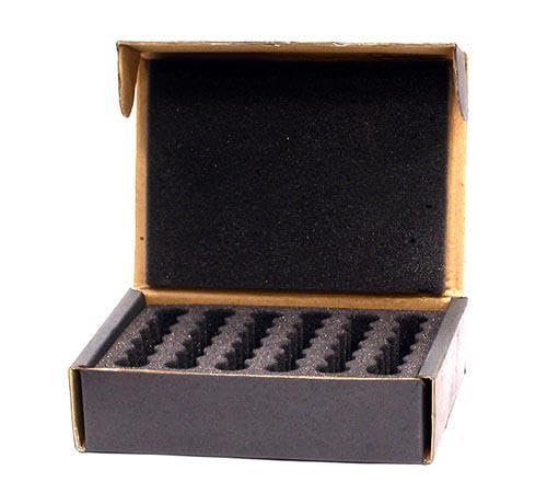 R/C model batterie rangement 1/18 boîtier rigide et mousse de calage