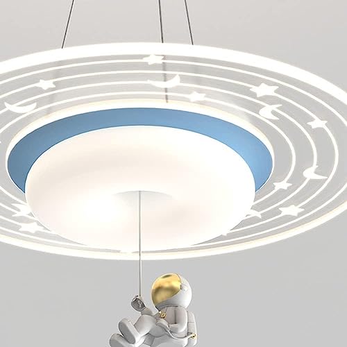 Suspension astronaute rose et bleue pour décorer une nursery - 2