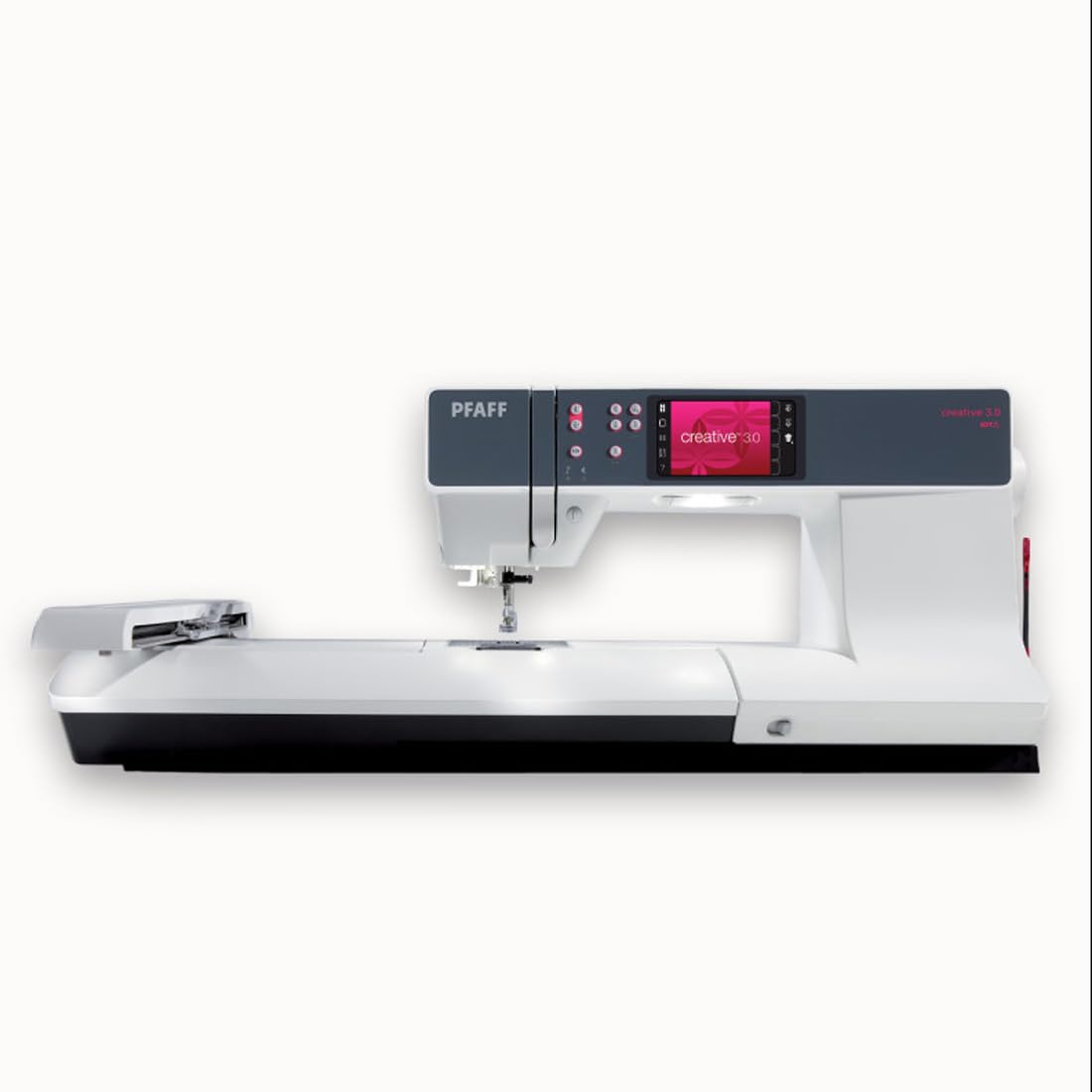 Pfaff Creative 3.0 con 5 anni di garanzia e software per creare ricami omaggio
