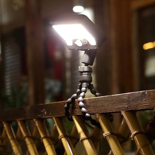 Luces solares exteriores para iluminar caminos oscuros con el tripode flexible 2
