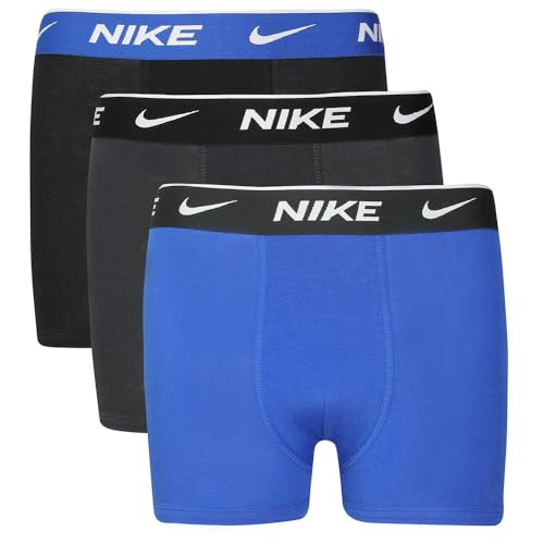 Nike Boy's NHB E Day Cotton Stretch 3 (Big Kids)