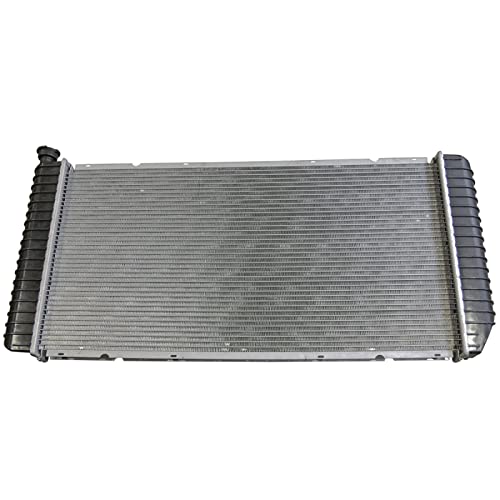 TRQ Radiator Aluminum Core Plastic Tank Direct Fit for Chevy GMC Pickup Truck SUV