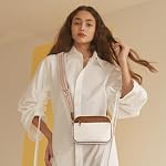 Crossbody Bags for Women, Quilted PU Leather Shoulder Bag with Adjustable Wide Strap, Small Camera Crossbody Purses for Women, Trendy White Handbag Multi Compartment for Travel Shopping Work
