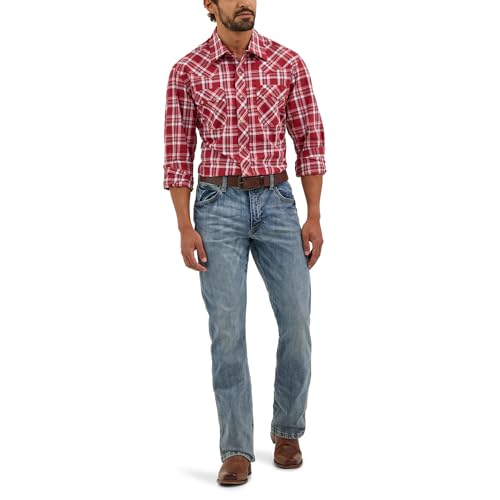 Image of Wrangler Men's Retro Slim Fit Straight Leg Jean