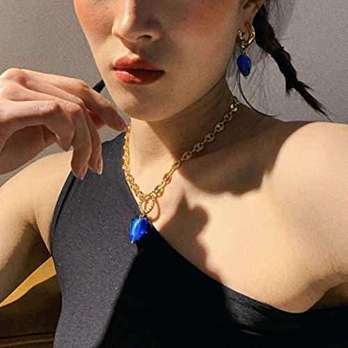 Colar de coração de vidro Murano azul com nariz de porquinho