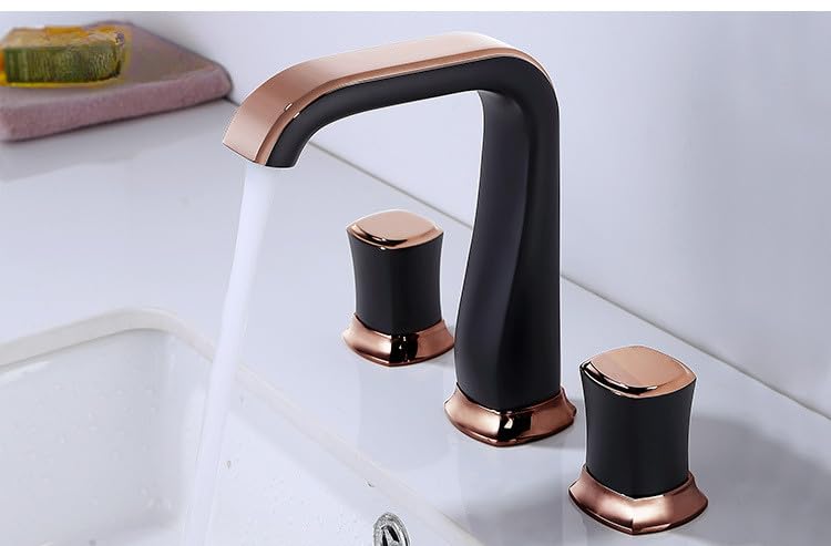 Robinet de lavabo de salle de bain à bassin répandu mitigeur eau froide chaude
