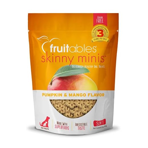 Fruitables Skinny Mini Dog Treats – Healthy Treats for Dogs – Low Calorie Training Treats – Free of Wheat, Corn and Soy – Pumpkin and Mango – 5 Ounces