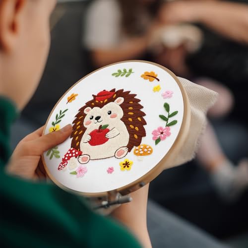 Image of Louise Maelys Hedgehog Embroidery Kit, Cross Stitch Kit for Beginner | Animal Embroidery Starter Kit With Stamped Fabric, Hoop, Threads, Needles And Instructions For Adults,Easy Needlepoint,Gifts