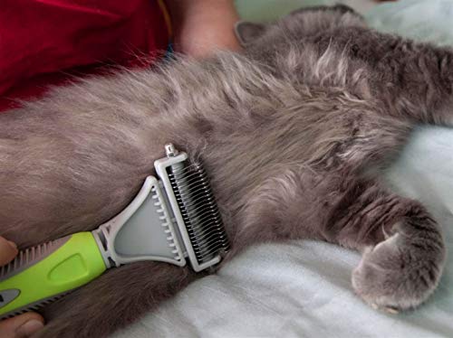 Best Pet Dematting Comb Tool Great to Brush Medium and Long Hair Dogs and Cats Best Pet Dematting Comb Tool Great to Brush Medium and Long Hair Dogs and Cats