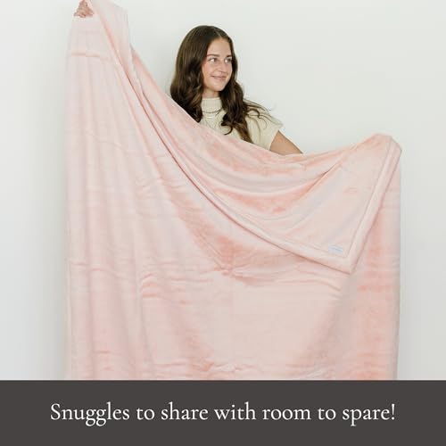 Image of SARANONI Oversized Luxury Blanket | Breathable Super Soft, Lush, Plush Comfy Blankets for Adults | Peach Blush - X-Large 60 inch x 80 inch
