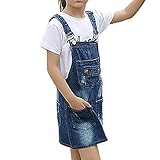 Mit verstellbaren Metallschnallen vorne. Zwei Taschen hinten, Kleinigkeiten können gestopft werden, sehr praktisch