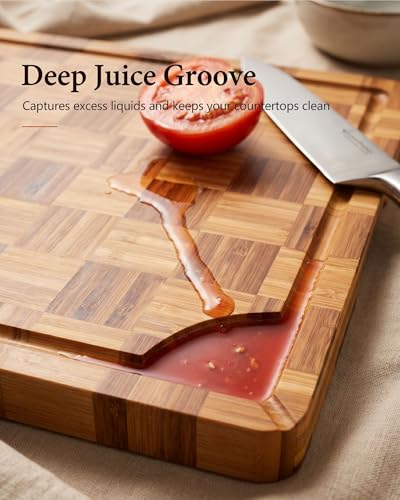 Tabla de cortar de bambú 18" x 12" con mango y surcos miniatura 4