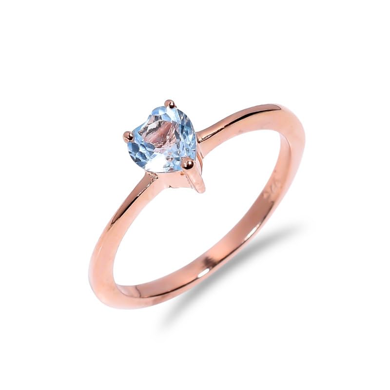 Bague en pierre naturelle topaze bleu ciel, l'accessoire classique idéal pour le quotidien