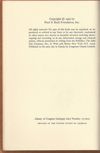 The Three Daughters of Madame Liang 0381980553 Book Cover