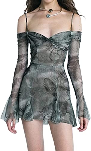 Robe Y2K imprimé à volants idéale pour vos soirées d'été en terrasse