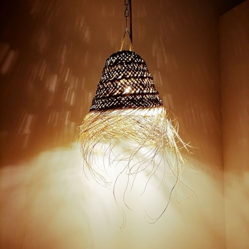 La Maison Unique: Lampenschirm aus natürlichem Stroh – handgeflochten...