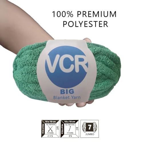 Image of VCR Bottle Green Yarn, 200 Grams Big Chunky Hank, 22 Meters Length, Suitable for Knitting Blankets and Pillows, 100% Polyester Yarn Ball for Crochet DIY, Soft Threads, Pack of 1
