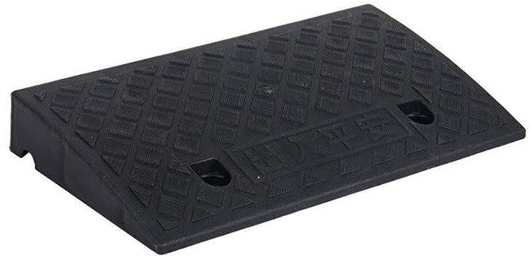 Rampes de trottoir avec tapis de marche en plastique de couleur