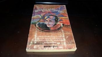 Paperback Women of Courage (A Windward Book) Book