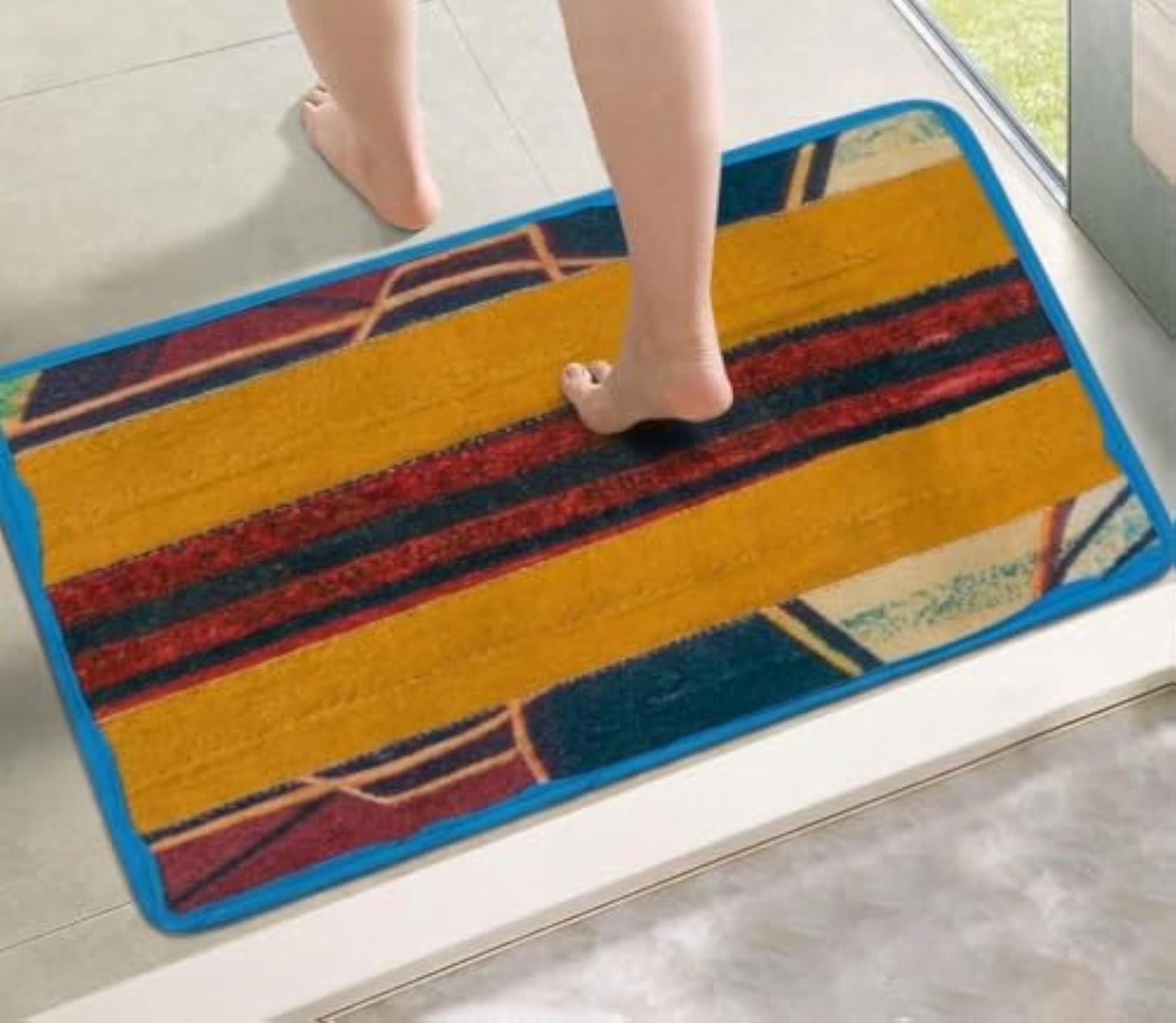 Plush Hand-Tufted Wool Bath Mat, Super Absorbent
