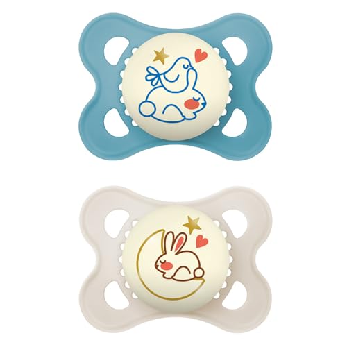MAM Baby Kit 2 Chupetas Original Night Com Botão Brilha no Escuro e Com Bico Simétrico de Silicone SkinSoft para Crianças 0-6 Meses Com Caixa Esterilizadora, Azul e Neutra