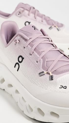 Image of On Women's Cloudtilt Sneakers