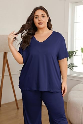 Image of Vozanet Women's Plus Size Pajama Sets Short Sleeve Long Pants Solid Color with Piping Trim Elegant Loungewear Cozy Sleepwear