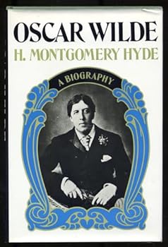 Hardcover Oscar Wilde: A biography Book