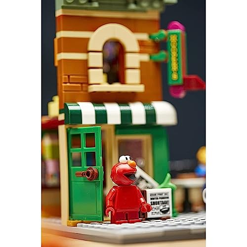 Ideas 123 Sesame Street 21324 - Kit da costruzione per adulti con Elmo, Cookie Monster, Oscar The Grouch, Bert, Ernie e Big Bird, 1.367 pezzi - Lego - Immagine 8