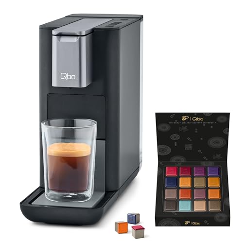 Tchibo Qbo ESSENTIAL Premium Kapselmaschine inkl. 16 recyclebare Qbo Kapseln für Espresso, Caffè und Caffè Grande, kompaktes, innovatives Design, Dark Stone