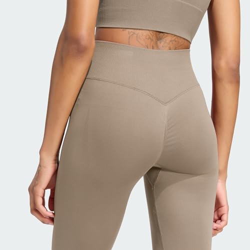 Mallas de punto transpirables adidas para evitar rozaduras al entrenar con estilo scrunch 3