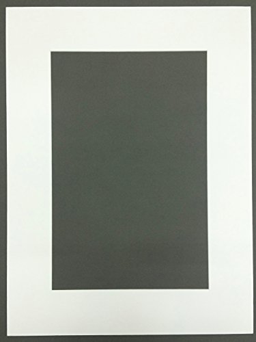 18x24 White Picture Mat with White Core Bevel Cut for 13x19 Pictures