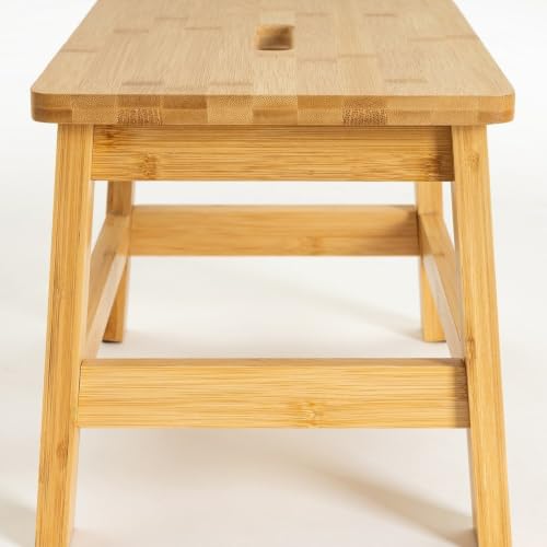 Miniatura 6 de Casaseleccion Taburete Escalón De Madera De Bambú Natural Con Asa Integrada Y Protección Anti-Rayaduras En Las Patas De 38x26x25 Cm Y Resistencia De 150 Kg Para Cocina Y Baño.