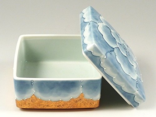 Amazon｜有田焼 文山窯 金牡丹 正角蓋物｜重箱 オンライン通販