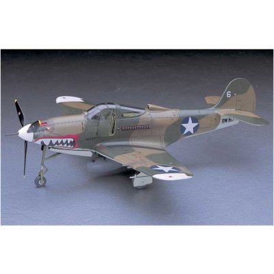 Maquette avion P-400 Airacobra pour collectionneur et passionné de modélisme