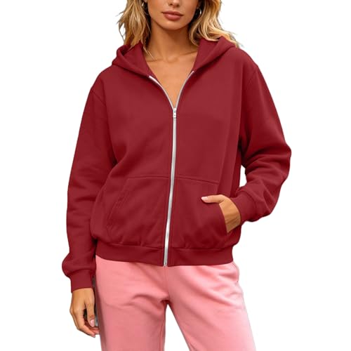 Blouson à capuche zippé femme grande taille : la solution contre le froid
