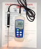 Reference Precision Digital Thermometer 0.1ºC/0.1ºF -100 to +300ºC / -148ºC to 572ºF. Supplied with ISO 17025 Certificate Traceable to NIST.